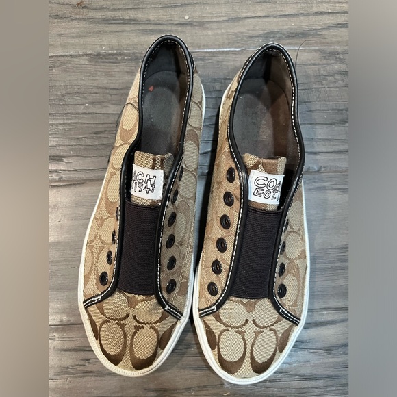 Coach Bev Signature Monogram Slip On Sneaker - Picture 2 of 8